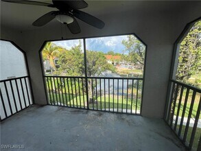 2142 Arbour Walk Cir in Naples, FL - Building Photo - Building Photo