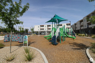 Parkside Terrace in Hobbs, NM - Building Photo - Building Photo