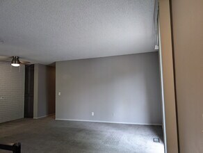 3355 S Flower St in Lakewood, CO - Building Photo - Building Photo