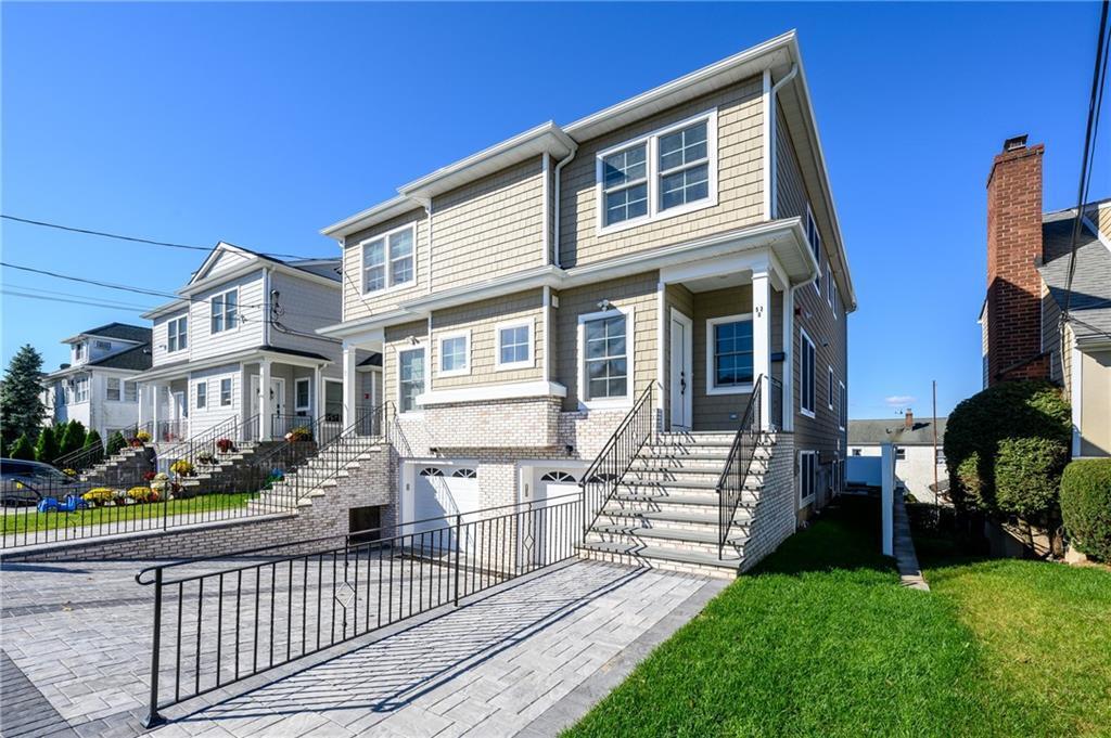 53 Park Ave in Harrison, NY - Building Photo
