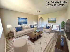 1814 N Decatur Blvd in Las Vegas, NV - Building Photo - Building Photo