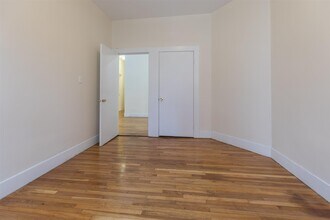 863 Massachusetts Ave, Unit 56 in Cambridge, MA - Building Photo - Building Photo