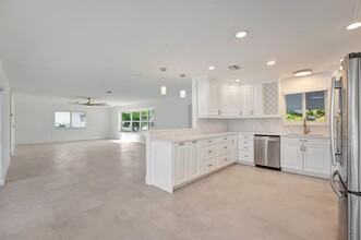 1478 NE 57th Ct in Fort Lauderdale, FL - Building Photo - Building Photo