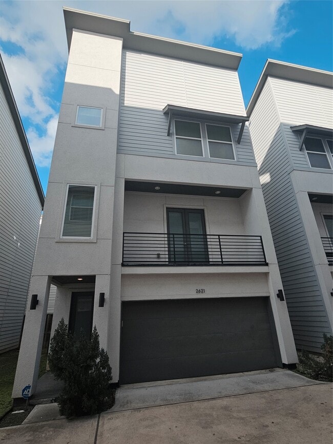 2621 Hutchins St in Houston, TX - Building Photo - Building Photo