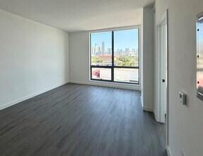 2010 NW 1st Ct, Unit A2 in Miami, FL - Building Photo - Building Photo