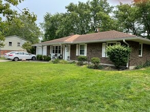 519 Maxine Dr in Oxford, OH - Building Photo - Building Photo