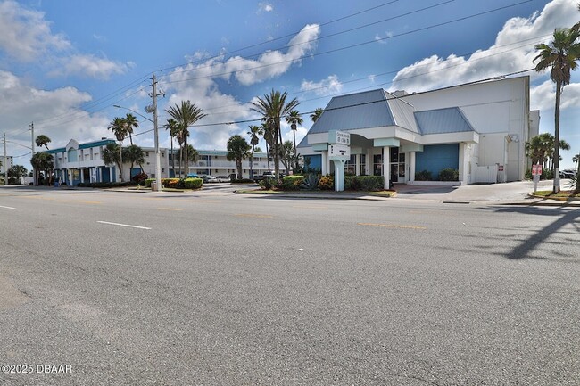property at 935 S Atlantic Ave
