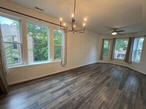 1316 S Millard Ave, Unit 2 in Chicago, IL - Building Photo - Building Photo