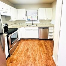 16006 Parkway Dr in Pflugerville, TX - Building Photo - Building Photo