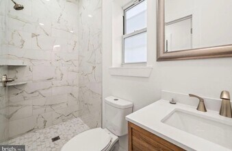 2104 N 8th St in Philadelphia, PA - Building Photo - Building Photo