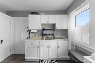 3179 W 111th St in Cleveland, OH - Building Photo - Building Photo