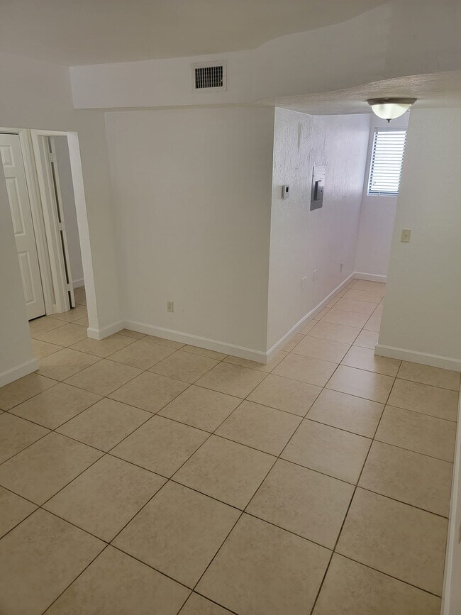 421 SW 6th St in Miami, FL - Building Photo - Building Photo
