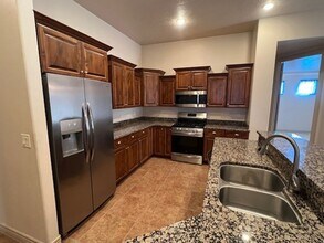 39 S Arroyo Dr in Saint George, UT - Building Photo - Building Photo