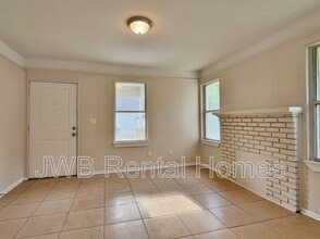 220 Day Ave in Jacksonville, FL - Building Photo - Building Photo