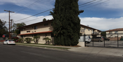 El Caballero in Los Angeles, CA - Building Photo - Building Photo