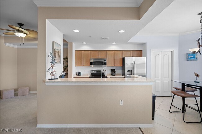 property at 10285 Heritage Bay Blvd