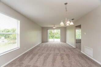 9781 50th St Cir E in Parrish, FL - Building Photo - Building Photo