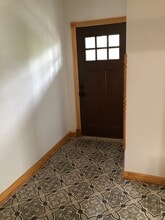 2418 Perry St in Richmond, VA - Foto de edificio - Building Photo