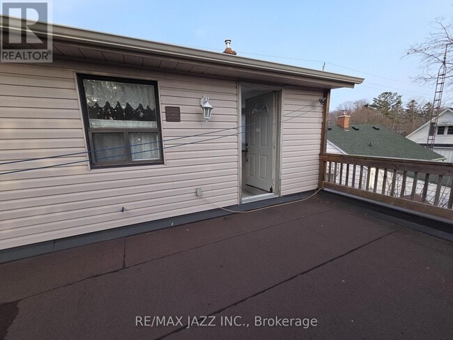 132 Victoria St N in Port Hope, ON - Building Photo - Building Photo