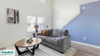 1225 E Pleasant Run Rd in Desoto, TX - Building Photo