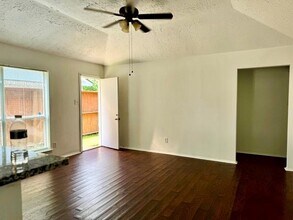 13518 Townwood Dr in Houston, TX - Building Photo - Building Photo