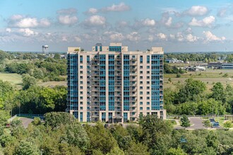 Barrett Place I in Kingston, ON - Building Photo - Building Photo