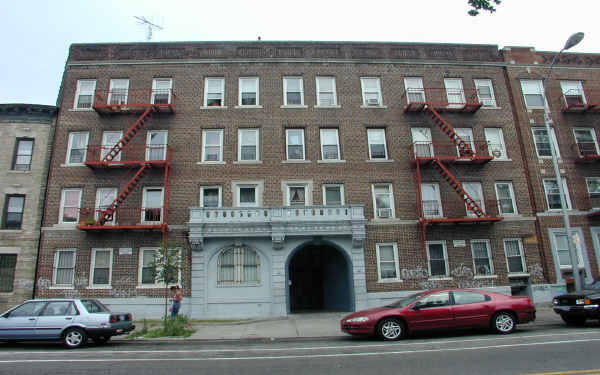 2657 Bedford Ave in Brooklyn, NY - Building Photo - Building Photo