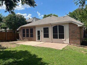 5005 Stonecrest Dr in McKinney, TX - Building Photo - Building Photo