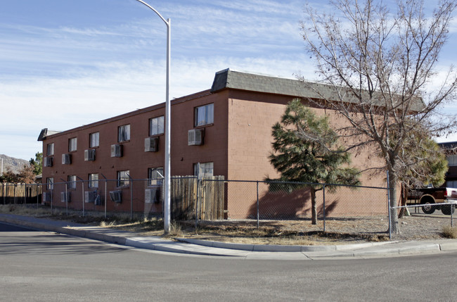 628-636 Morris St NE in Albuquerque, NM - Foto de edificio - Building Photo