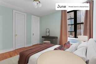 Room in Shared 2 bed/1 bath home in New York, NY - Building Photo