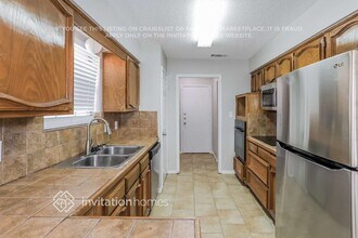 203 Bowie St in Forney, TX - Foto de edificio - Building Photo