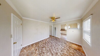 34929 Beech Ave in Yucaipa, CA - Foto de edificio - Building Photo