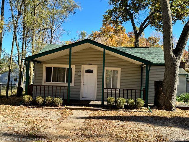 property at 2365 Rolandale St