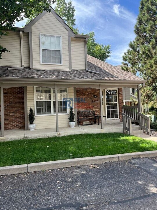 6870 E Appleton Cir in Centennial, CO - Building Photo