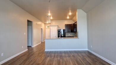 2214 John Ross Ct in Bryan, TX - Building Photo - Building Photo