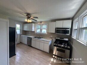 1322 N Vincent Ave in Minneapolis, MN - Building Photo - Building Photo