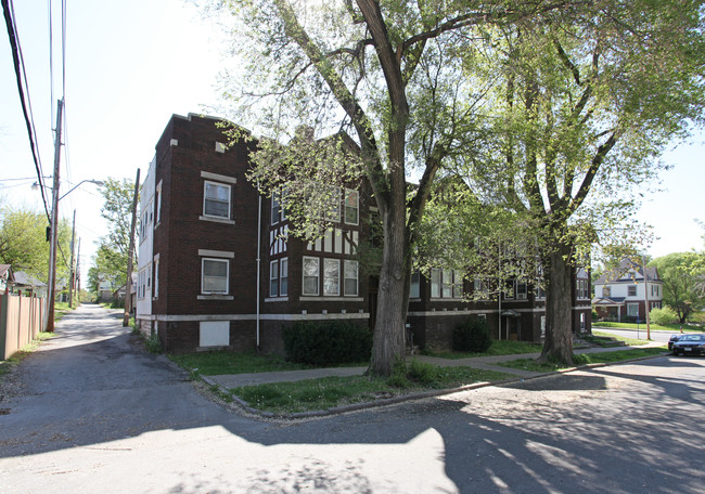 101-107 N Indiana Ave in Kansas City, MO - Foto de edificio - Building Photo