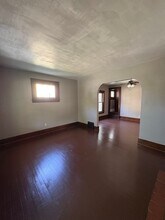 2549 Elmwood St in Cuyahoga Falls, OH - Building Photo - Building Photo
