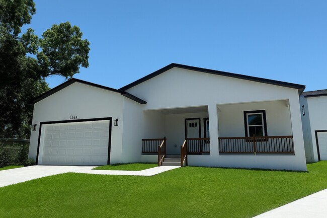 property at 7265 15th St N