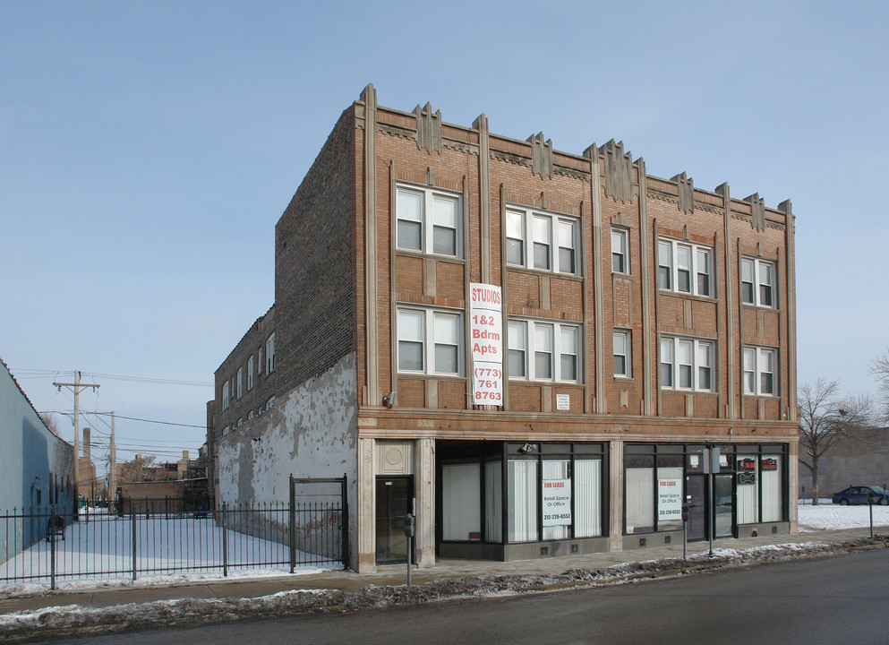 2512-2518 E 79th St in Chicago, IL - Building Photo