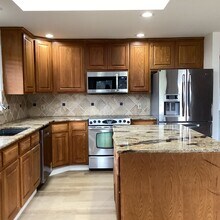 32002 Brandstrom Rd in Stanwood, WA - Building Photo - Building Photo