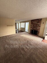 4075 SE Holgate Blvd in Portland, OR - Building Photo - Building Photo