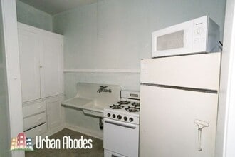 1917 W Winnemac Ave, Unit A05C in Chicago, IL - Foto de edificio - Building Photo