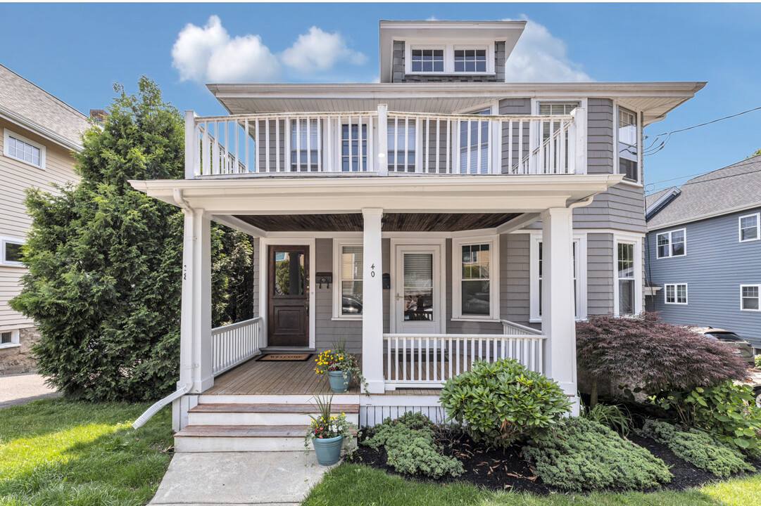 38 Winton St in Boston, MA - Building Photo