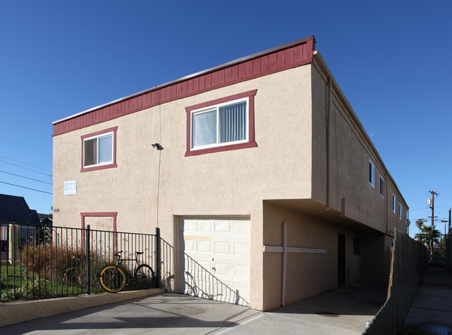 Cornerstone Apartment Homes in San Diego, CA - Building Photo - Building Photo