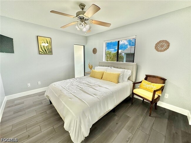 property at 4903 Vincennes St