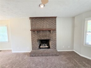 5310 Ashby St in Hope Mills, NC - Building Photo - Building Photo