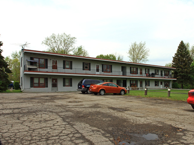 880 Cleveland St in Elyria, OH - Building Photo - Building Photo