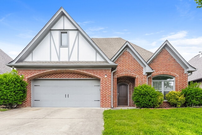 property at 2150 Overlook Pl