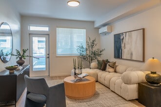 The Timothy in Vancouver, WA - Building Photo - Building Photo